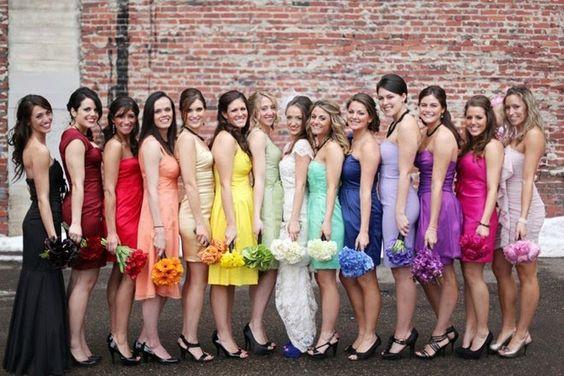 Missão casamento: Como escolher o vestido ideal para as madrinhas?